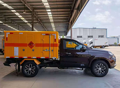 江宁爆破器材运输车